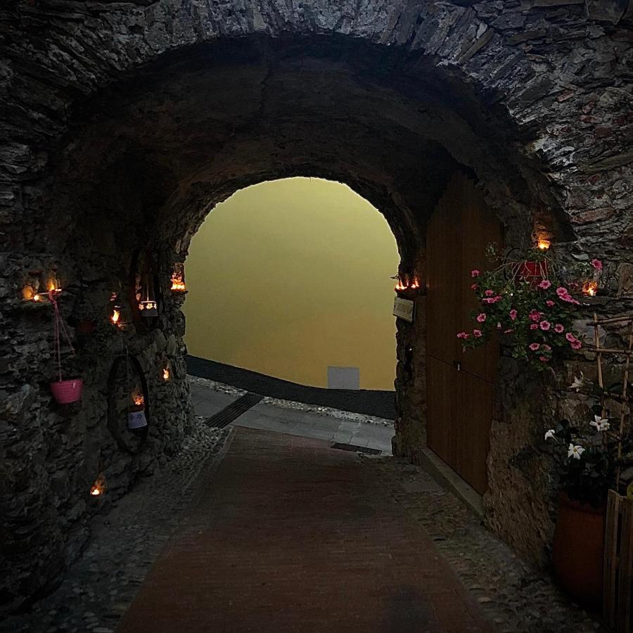 Casa Sara, Levanto, In Collina Ad Un Passo Dal Mare! Luaran gambar