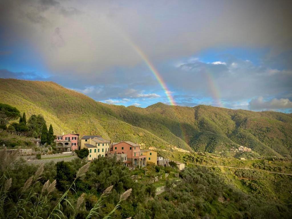 Casa Sara, Levanto, In Collina Ad Un Passo Dal Mare! Luaran gambar